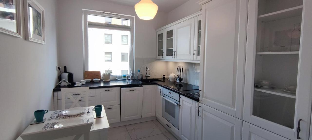 Labo Apartment Fort Wola Warsaw Luaran gambar